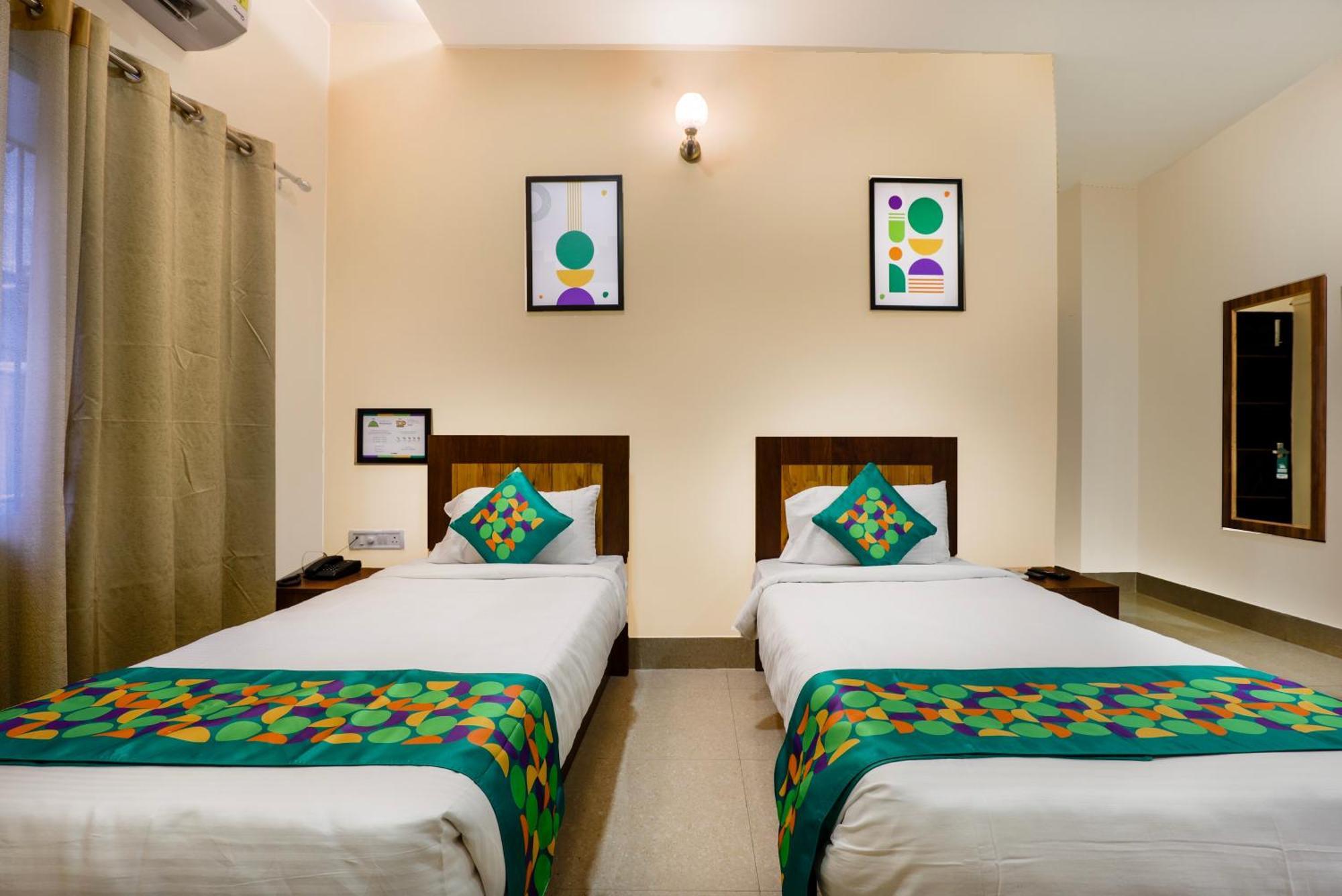 Treebo Urban Oasis Inn Guwahati Zewnętrze zdjęcie